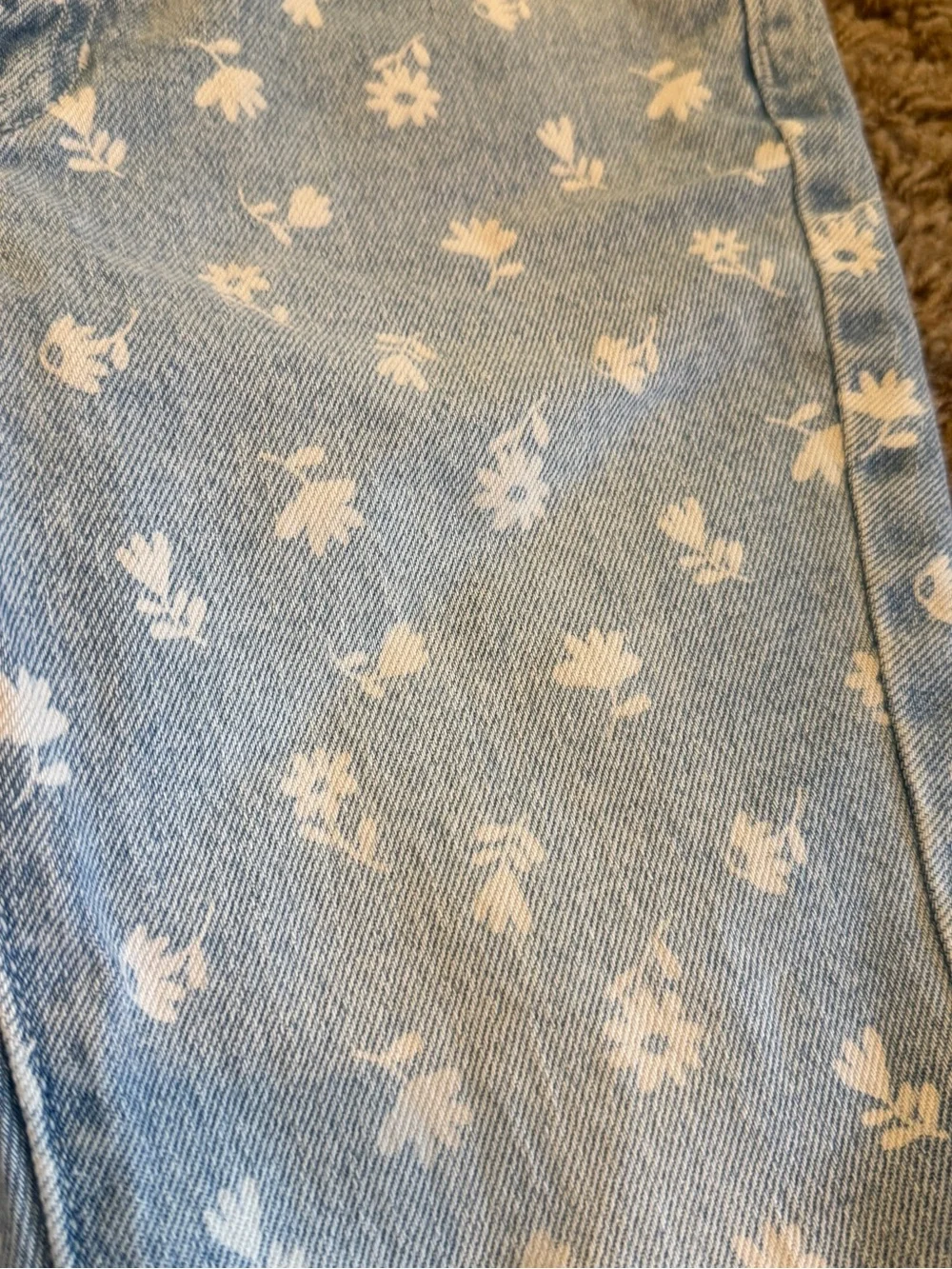 Old Navy Light Blue Jeans with White Floral Print